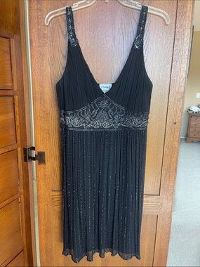 Stenay Black Beaded V-Neck Midi Dress